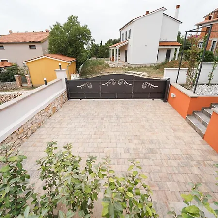 Basilica Villa