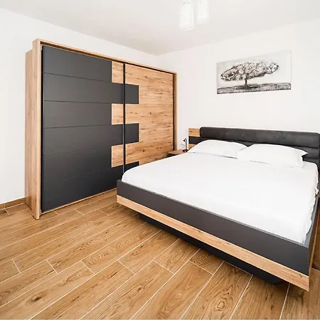 Basilica קרניצה